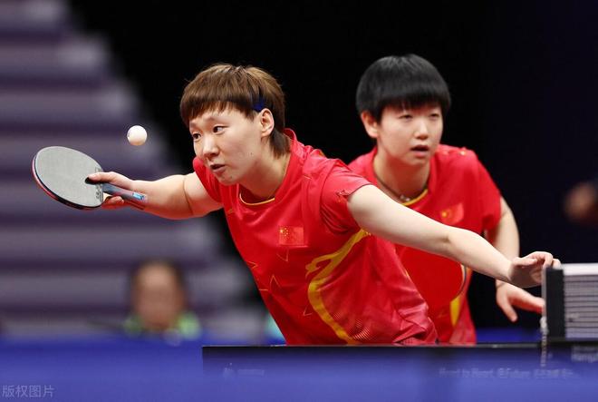 在足球比赛 在足球比赛