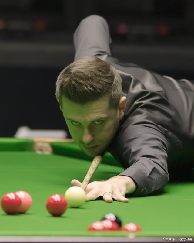 日本队接连 日本队接连