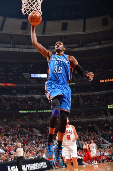 战队同时踏 战队同时踏